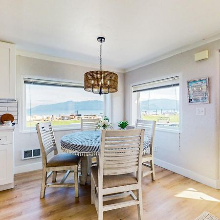 Erikson Beach House Bow Extérieur photo